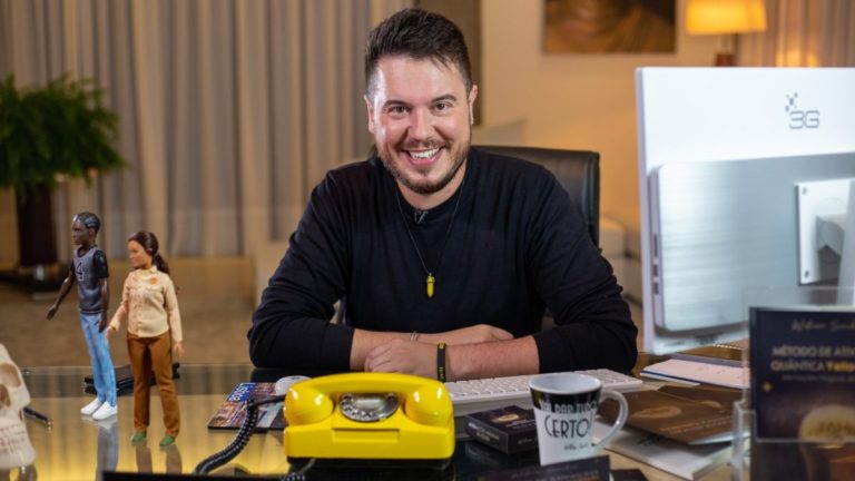 Livro Quintessência: A Chave de Ouro Para Os Seus Sonhos!