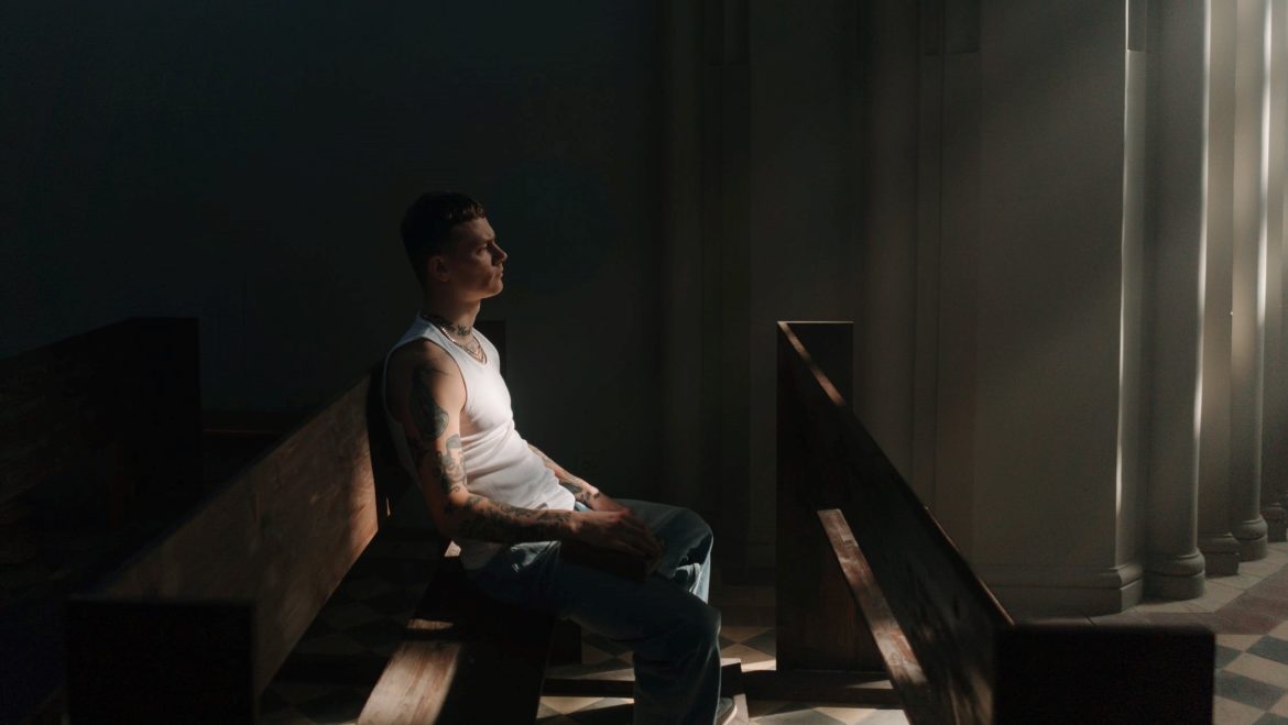 ISSO ESTÁ IMPEDINDO SUA FÉ DE FUNCIONAR COMO SABER O QUE TE BLOQUEIA